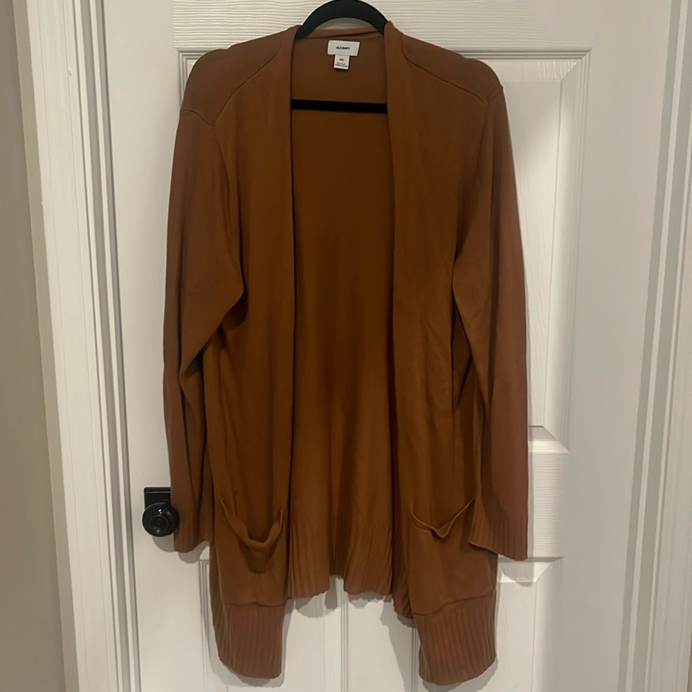Brown sweater